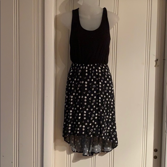 Suzy Shier Dresses & Skirts - Suzy Shier Dress
